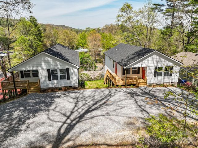 95 Eastabrook Avenue, Brevard, NC 28712