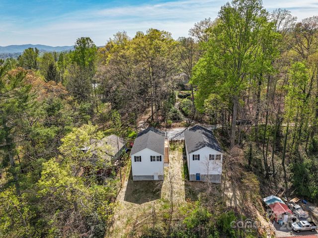 95 Eastabrook Avenue, Brevard, NC 28712