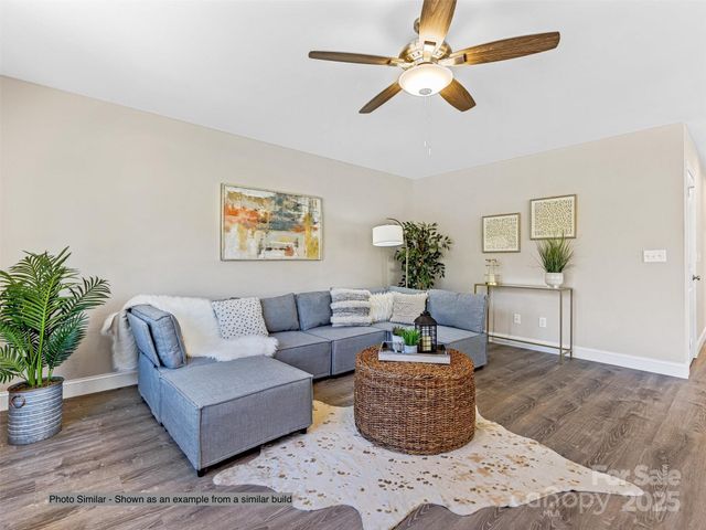 95 Eastabrook Avenue, Brevard, NC 28712