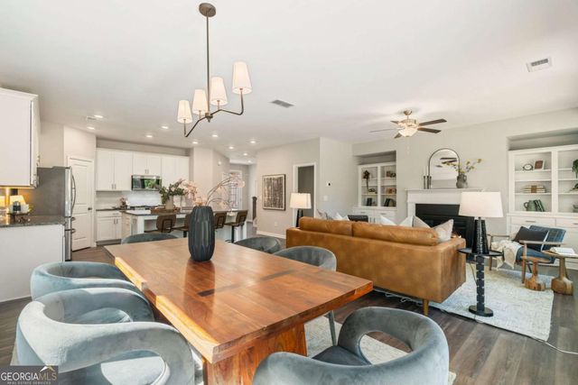 3395 Park Pointe Circle, Scottdale, GA 30079