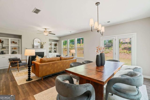 3395 Park Pointe Circle, Scottdale, GA 30079