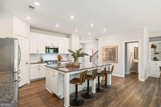 3395 Park Pointe Circle, Scottdale, GA 30079
