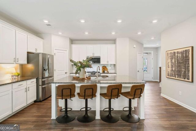 3395 Park Pointe Circle, Scottdale, GA 30079