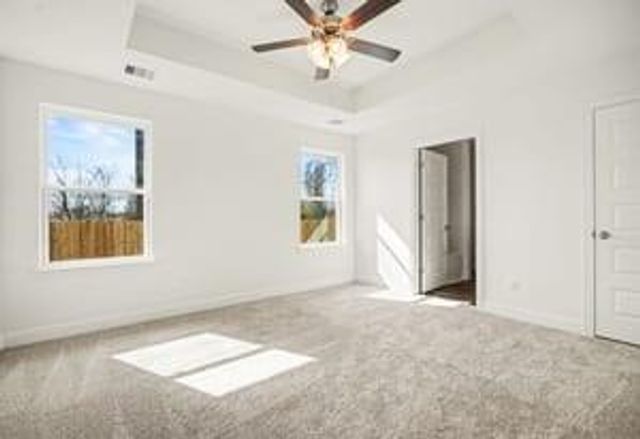 19 Greenbriar Loop, Angleton, TX 77515