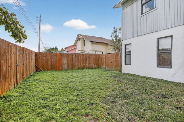 7741 NW 42nd Court, Davie, FL 33024