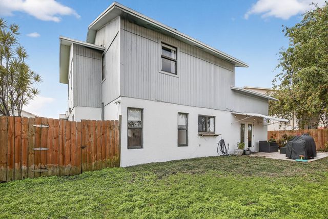 7741 NW 42nd Court, Davie, FL 33024