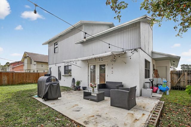 7741 NW 42nd Court, Davie, FL 33024