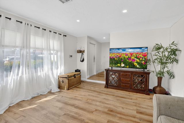 7741 NW 42nd Court, Davie, FL 33024