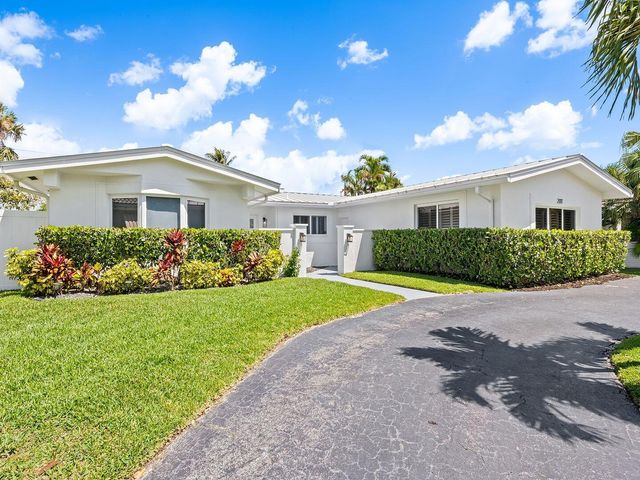 2011 NE 60th Street, Fort Lauderdale, FL 33308