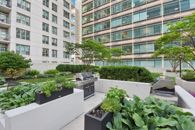 125 S Jefferson Street 3002, Chicago, IL 60661