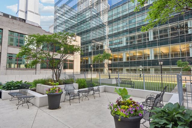 125 S Jefferson Street 3002, Chicago, IL 60661