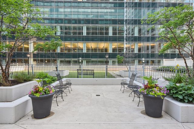 125 S Jefferson Street 3002, Chicago, IL 60661