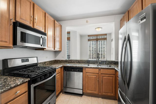 125 S Jefferson Street 3002, Chicago, IL 60661