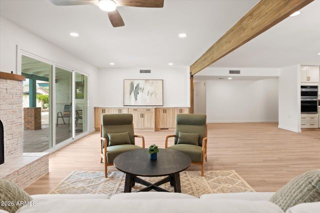 537 N Jay Street, Chandler, AZ 85225