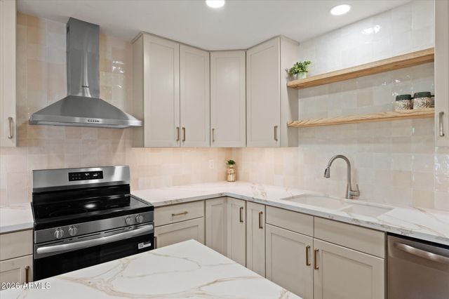 537 N Jay Street, Chandler, AZ 85225