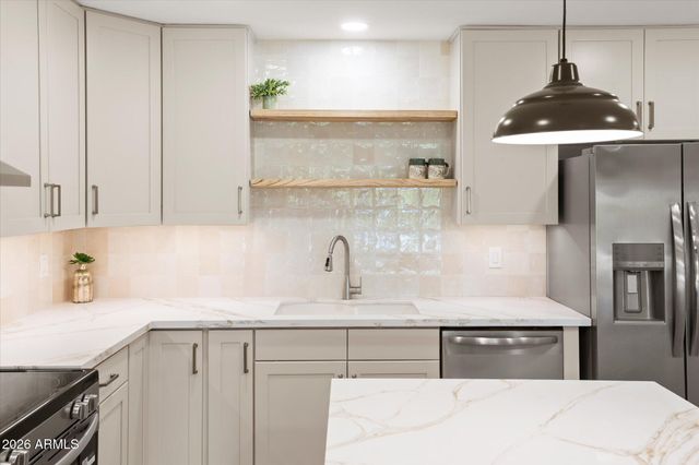 537 N Jay Street, Chandler, AZ 85225