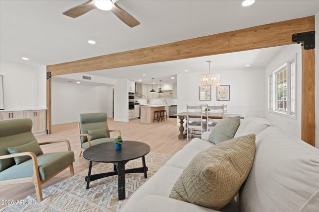 537 N Jay Street, Chandler, AZ 85225