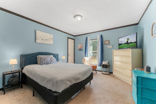 200 Lance Wood Drive, Kissee Mills, MO 65680