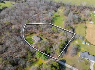 200 Lance Wood Drive, Kissee Mills, MO 65680