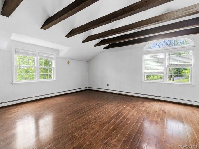 2 Watergate Drive, Amawalk, NY 10501