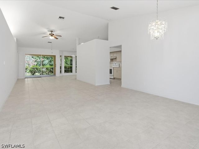 2305 Piccadilly Circus, Naples, FL 34112