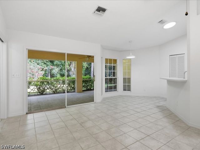 2305 Piccadilly Circus, Naples, FL 34112