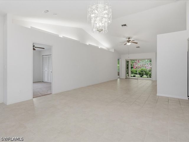 2305 Piccadilly Circus, Naples, FL 34112