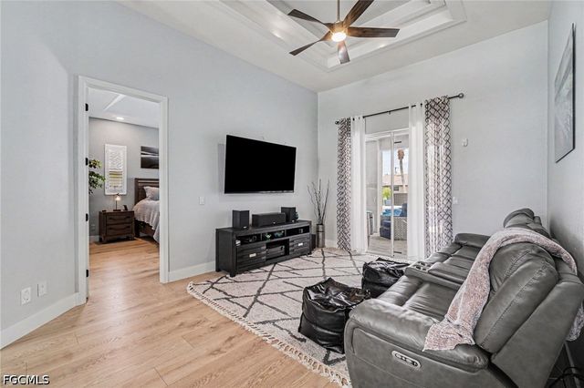1833 NW 7th AVE, Cape Coral, FL 33993