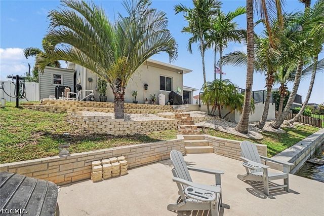 1833 NW 7th AVE, Cape Coral, FL 33993
