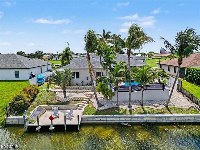 1833 NW 7th AVE, Cape Coral, FL 33993