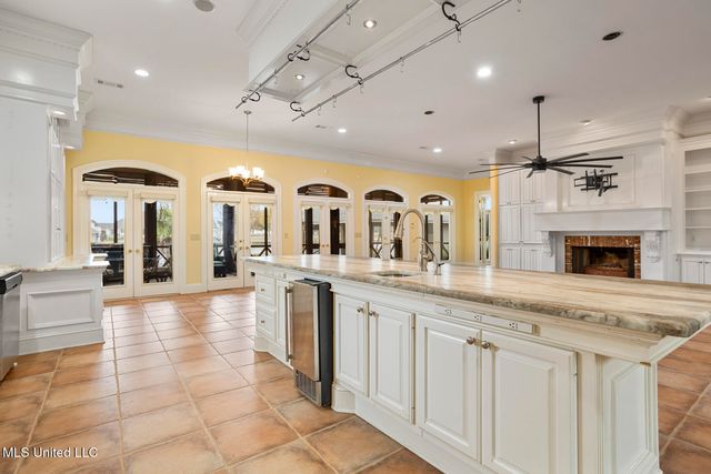 148 Belle Pointe Circle, Madison, MS 39110