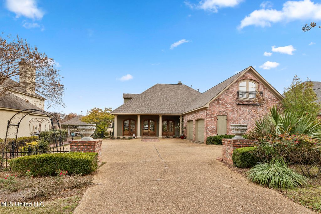 148 Belle Pointe Circle, Madison, MS 39110