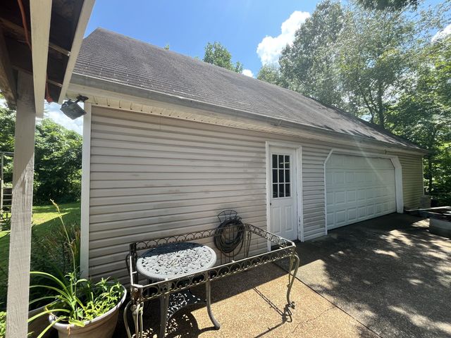 1763 Highway 166, N, Mount Pleasant, TN 38474