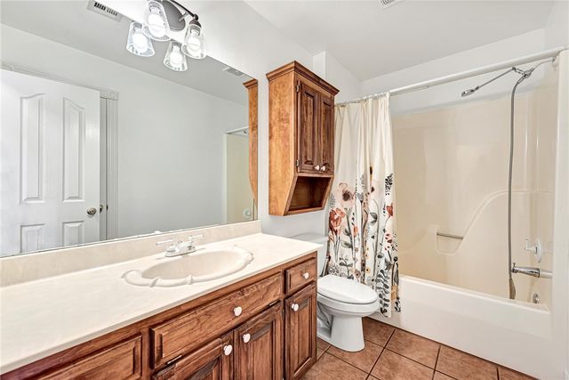903 Quail Terrace, Rogers, AR 72756