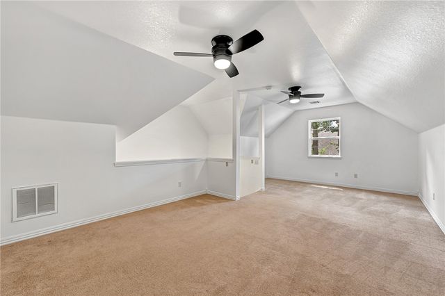 903 Quail Terrace, Rogers, AR 72756