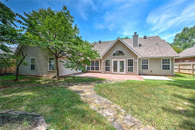 903 Quail Terrace, Rogers, AR 72756