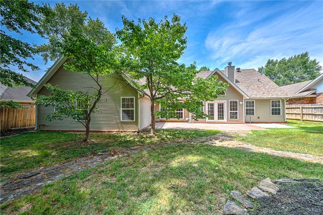 903 Quail Terrace, Rogers, AR 72756