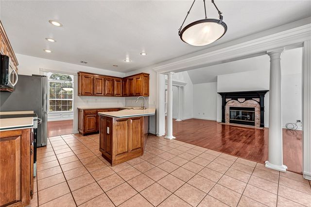 903 Quail Terrace, Rogers, AR 72756