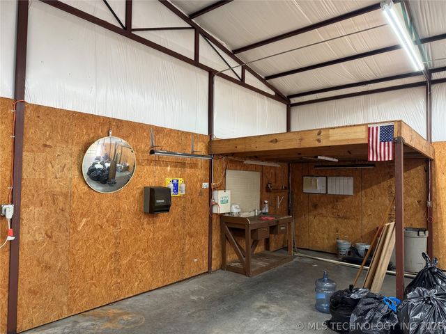 107356 S 4138, Checotah, OK 74426