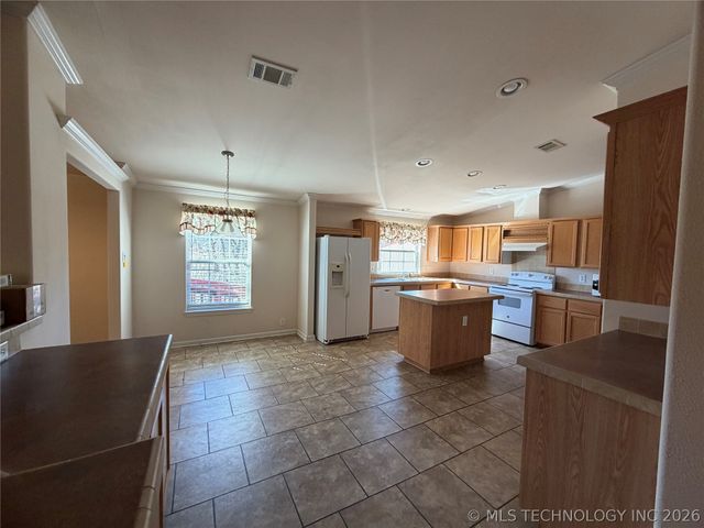 107356 S 4138, Checotah, OK 74426