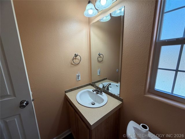 107356 S 4138, Checotah, OK 74426