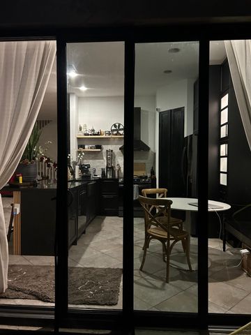 3564 SW 92nd Avenue, Miramar, FL 33025