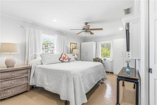 727 Shore Drive, Vero Beach, FL 32963