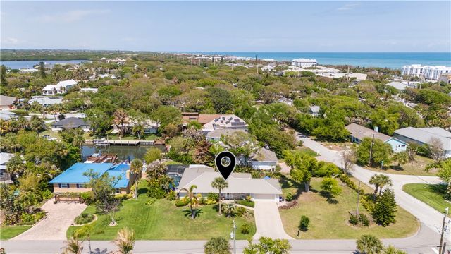 727 Shore Drive, Vero Beach, FL 32963