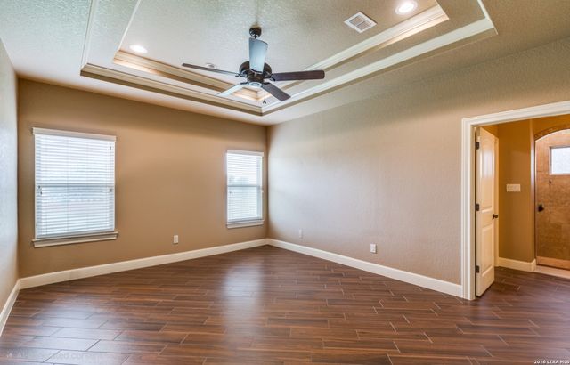 137 EDEN XING, Adkins, TX 78101