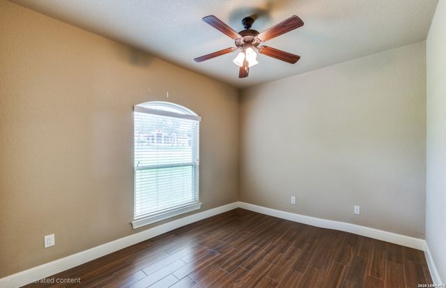 137 EDEN XING, Adkins, TX 78101