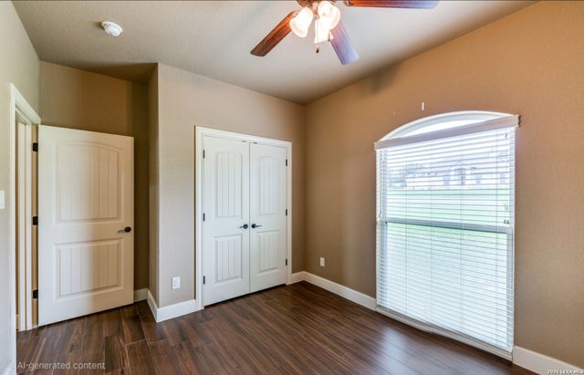 137 EDEN XING, Adkins, TX 78101