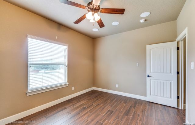 137 EDEN XING, Adkins, TX 78101