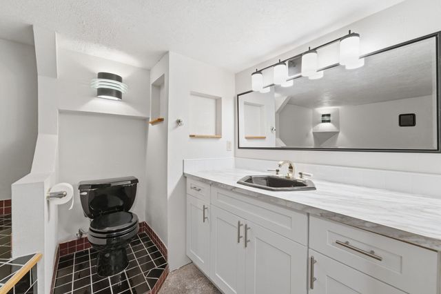 2617 W Cleveland Ave, Spokane, WA 99205