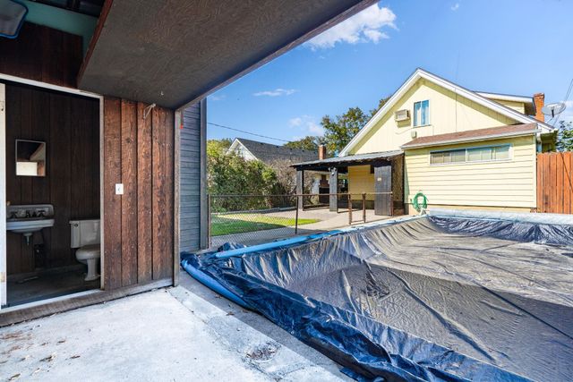 2617 W Cleveland Ave, Spokane, WA 99205